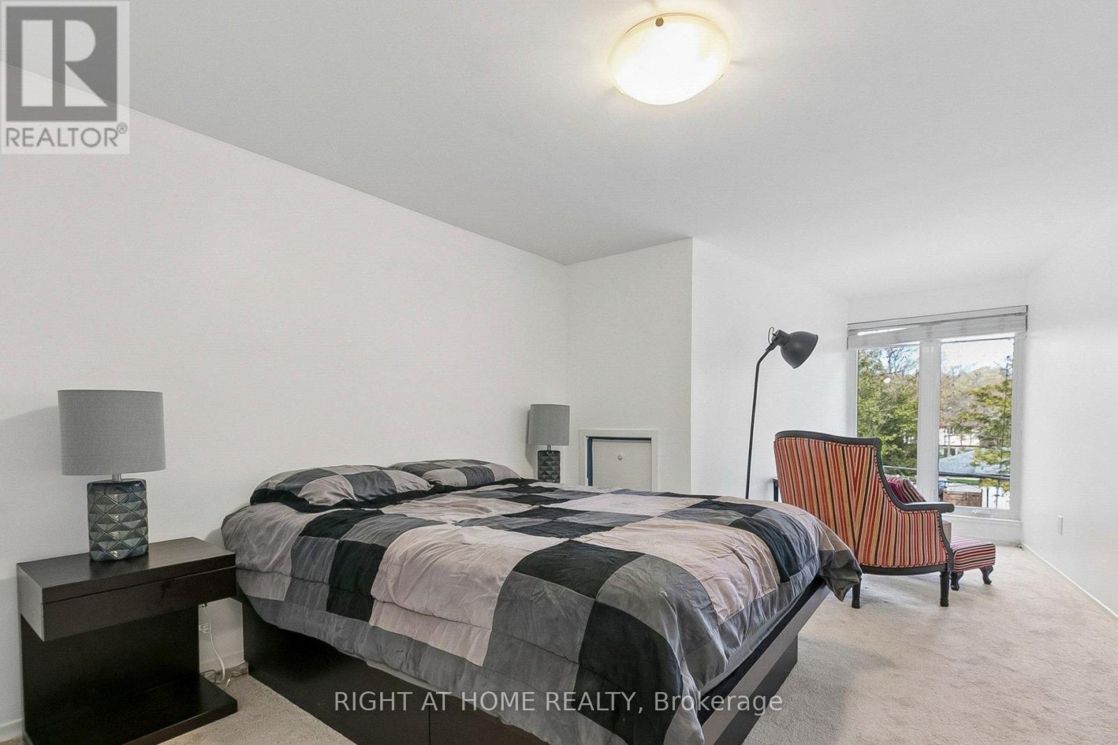#116 26 LIVINGSTON ROAD - 16