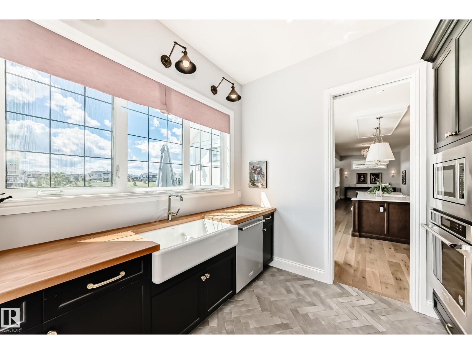 5621 Cautley CV SW - 9