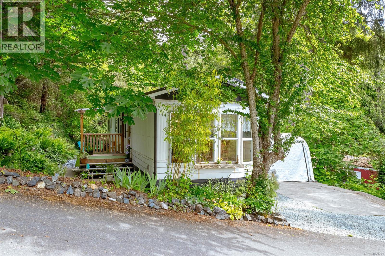 #17 7142 Grant Rd - 4