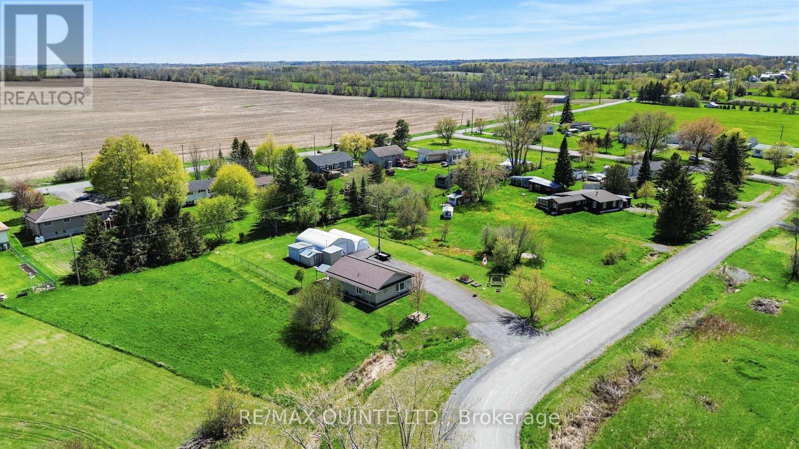 32 DORLAND DRIVE - 14