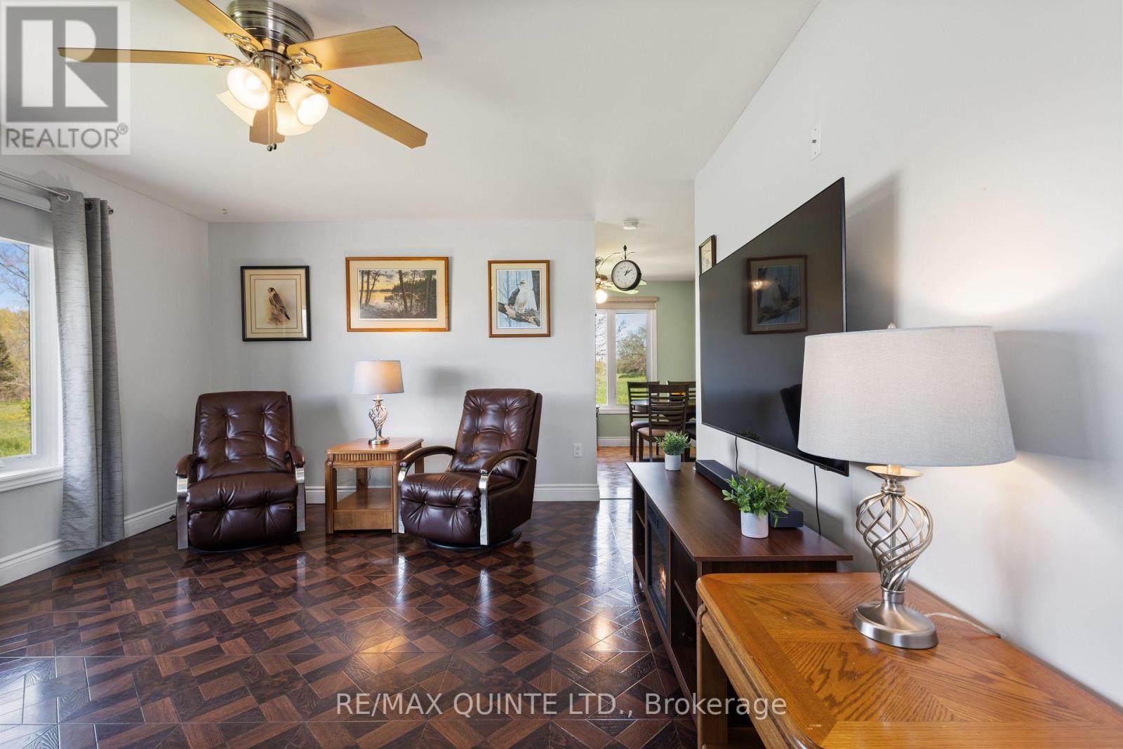 32 DORLAND DRIVE - 15