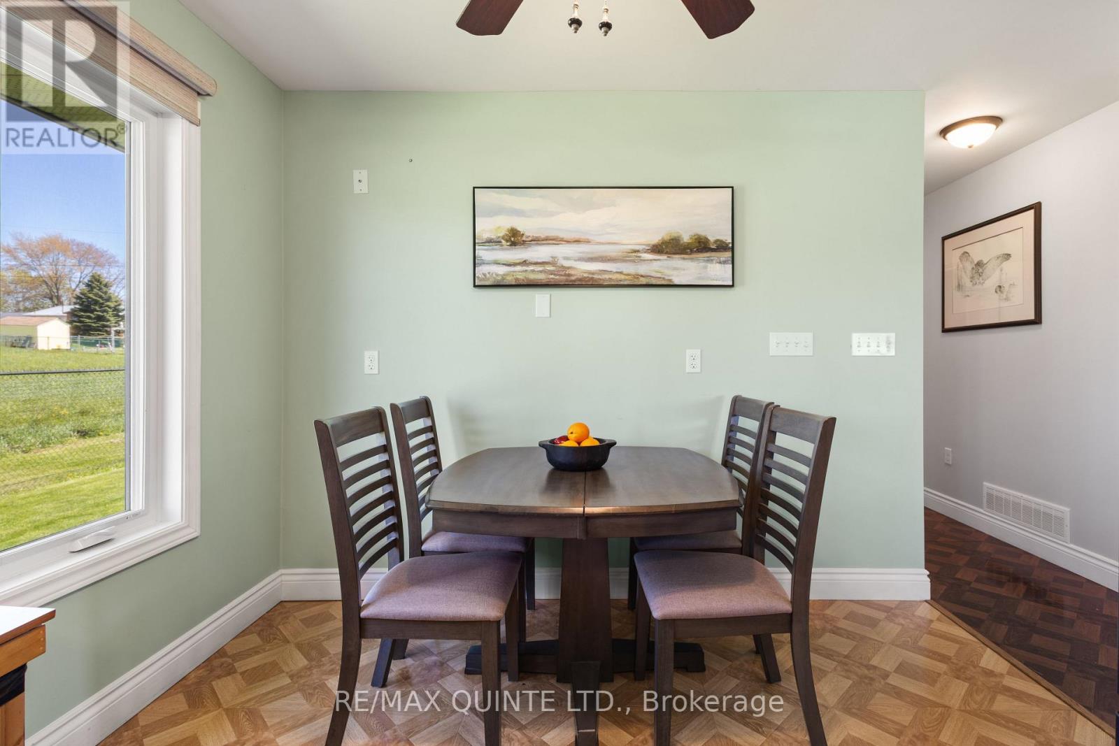 32 DORLAND DRIVE - 21