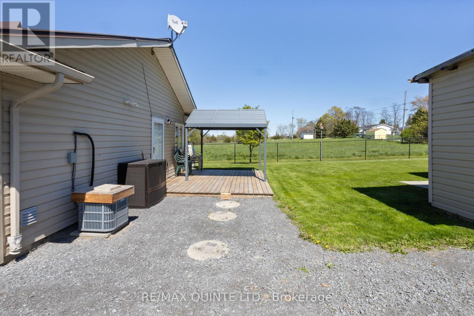 32 DORLAND DRIVE - 45
