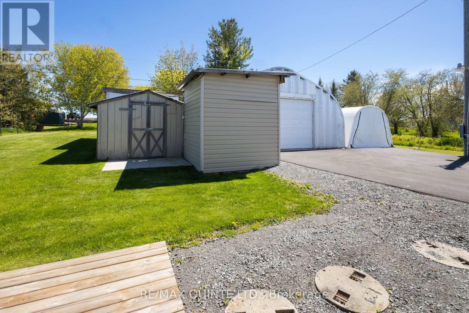 32 DORLAND DRIVE - 46