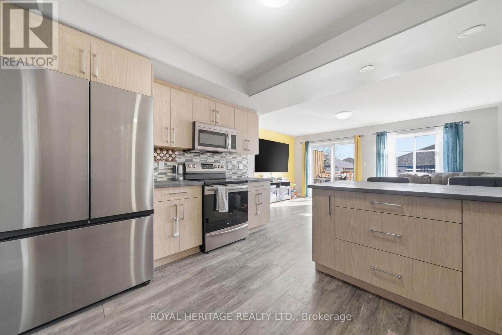 33 DEWAL PLACE - 13