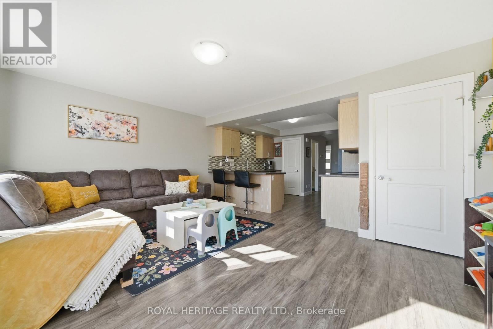 33 DEWAL PLACE - 17