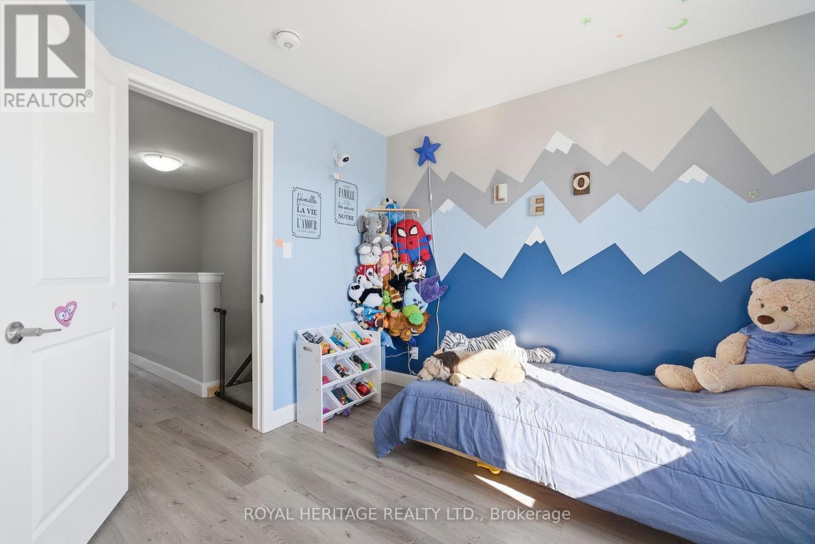 33 DEWAL PLACE - 27