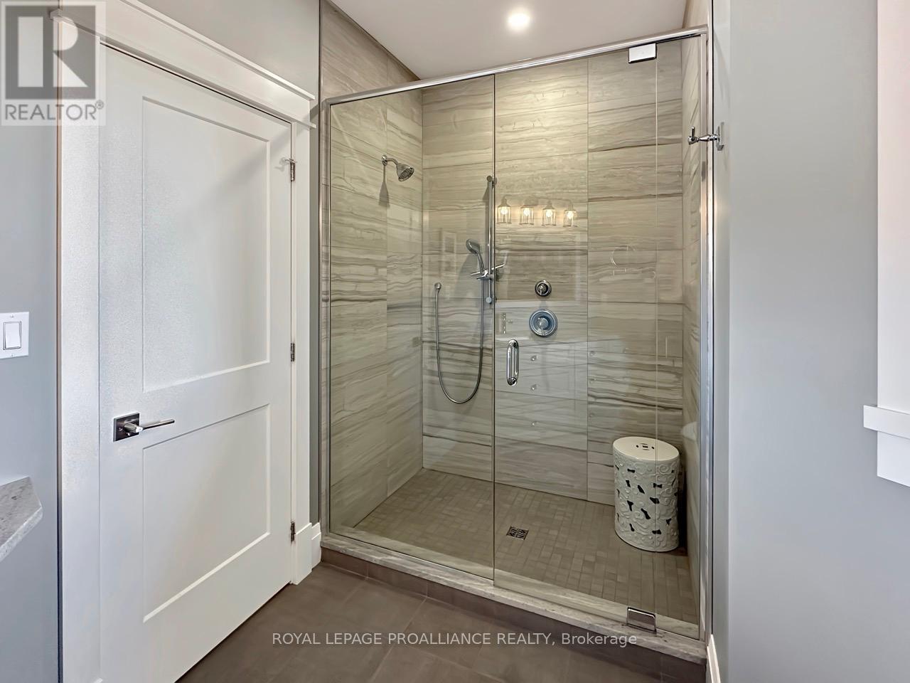 209 SCHRIVER ROAD - 22