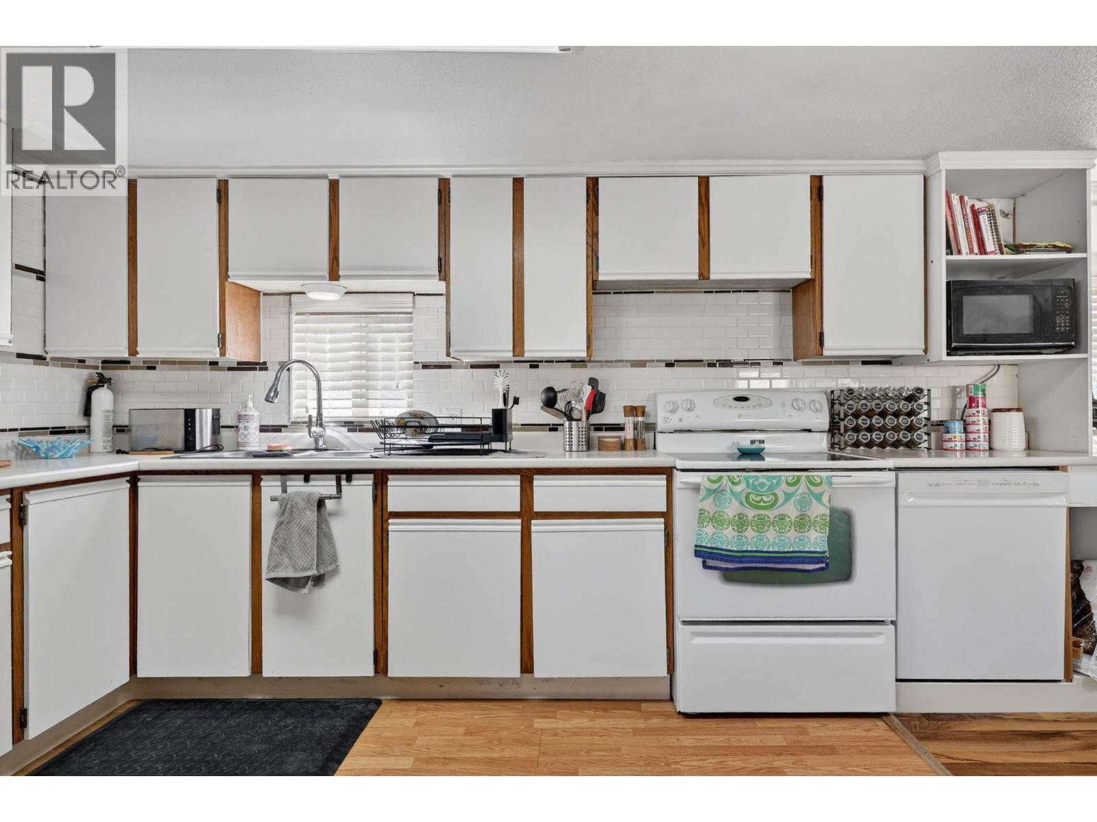 #27 715 Beaver Lake Road - 5