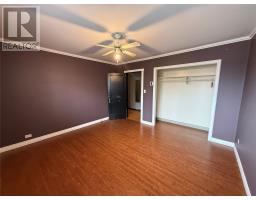 215 Citizens Drive thumbnail 39