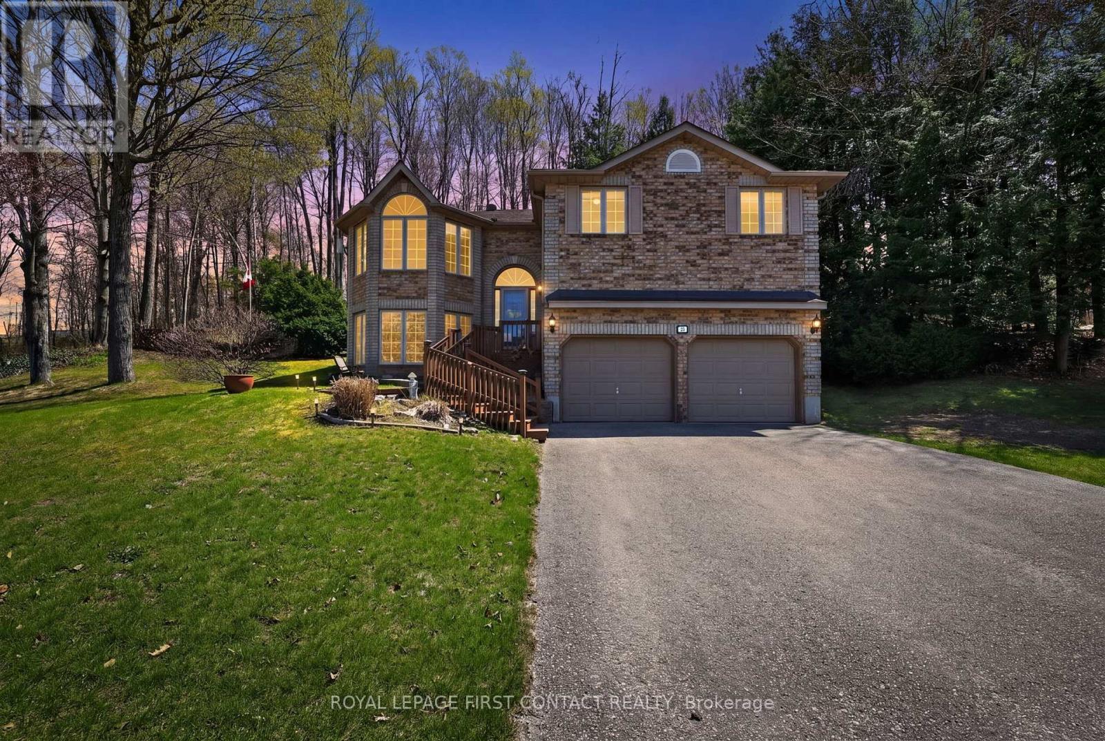 23 MCFADDEN DRIVE - 3