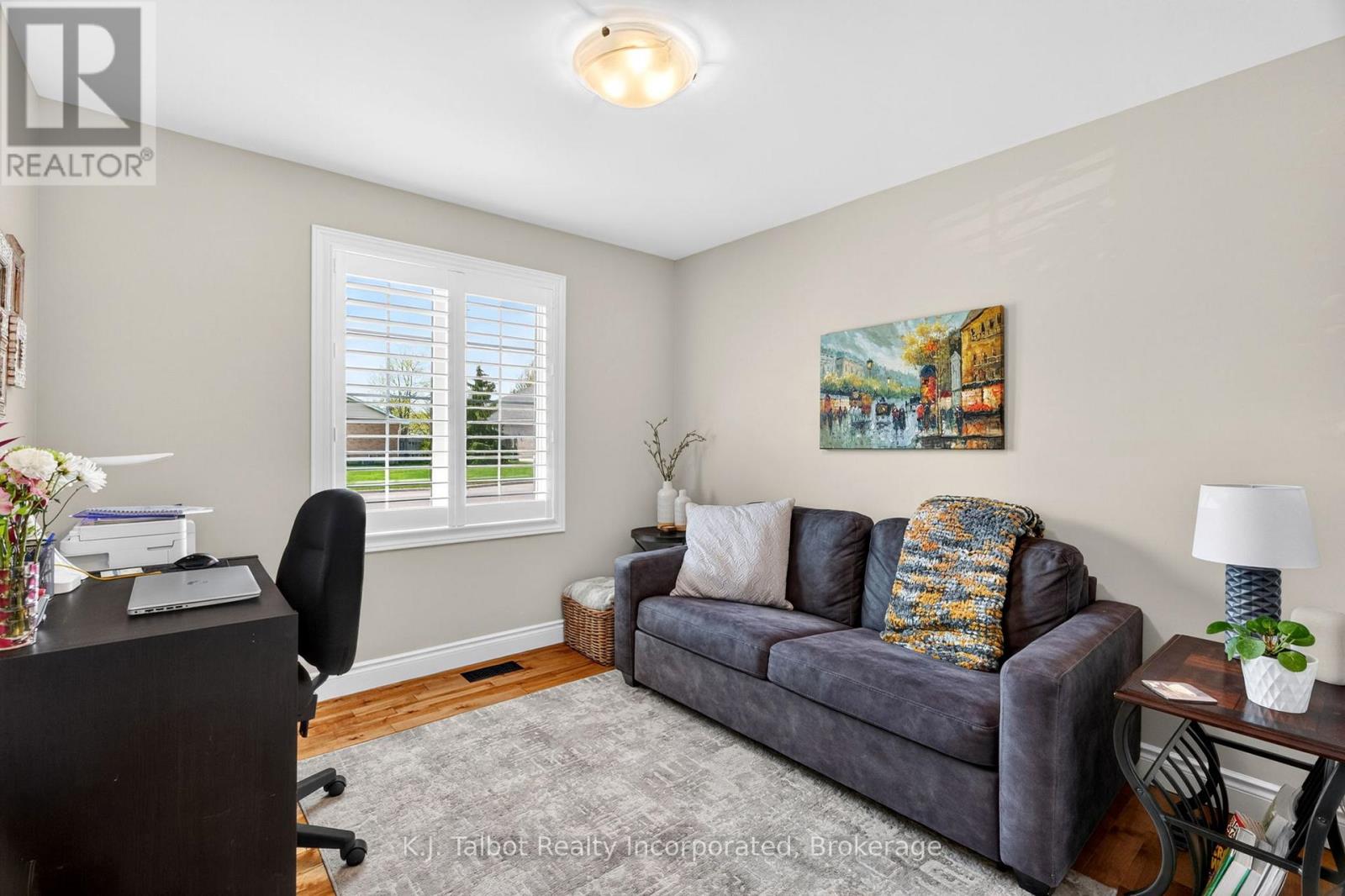 11 LEE CRESCENT - 16