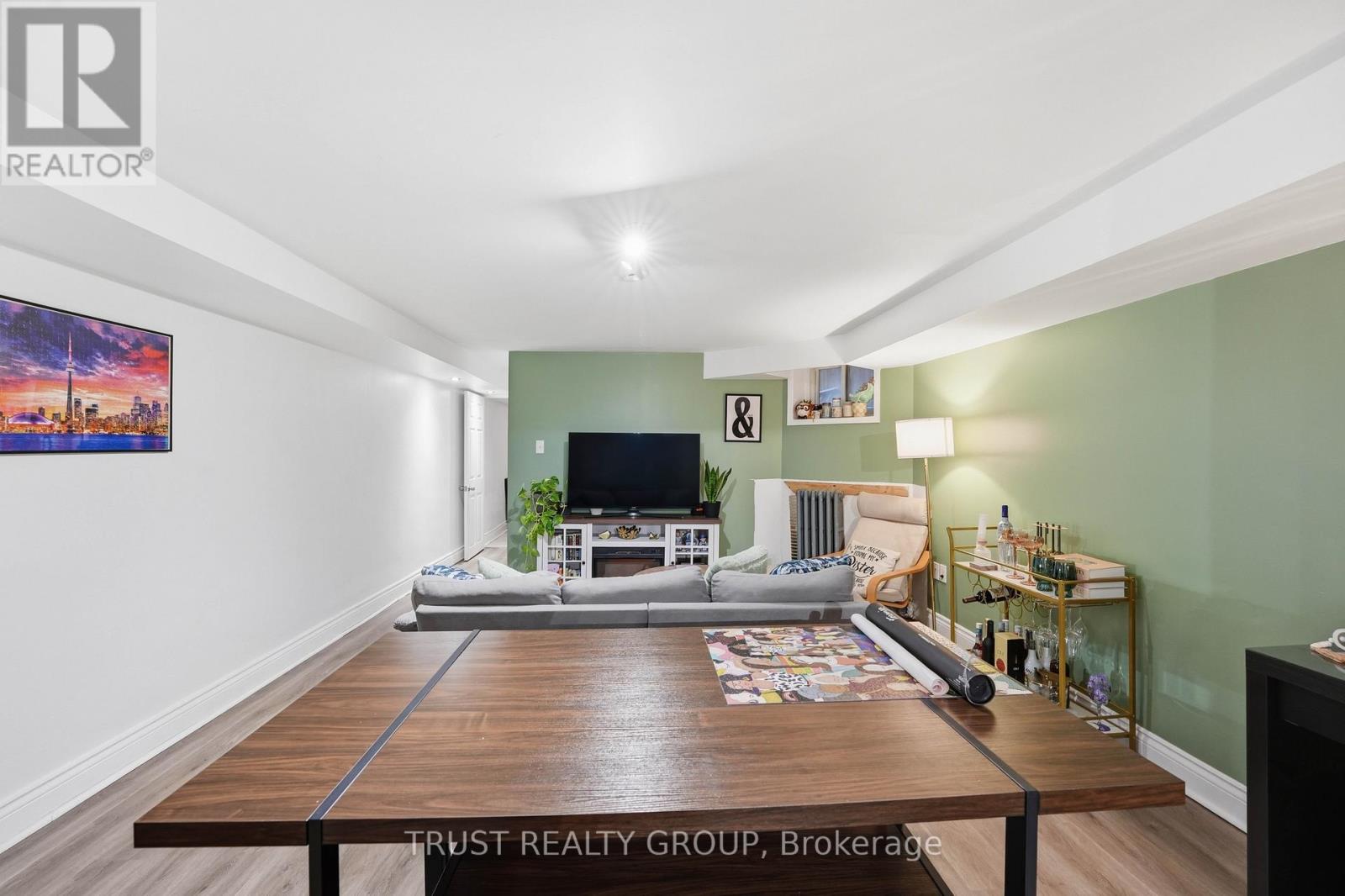 134 CLOSE AVENUE - 31