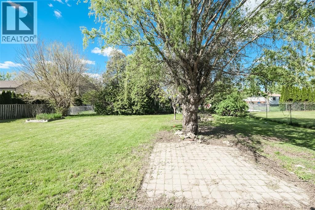 1040 POPE STREET, LaSalle, Ontario, N9J3E4 — Photo 33