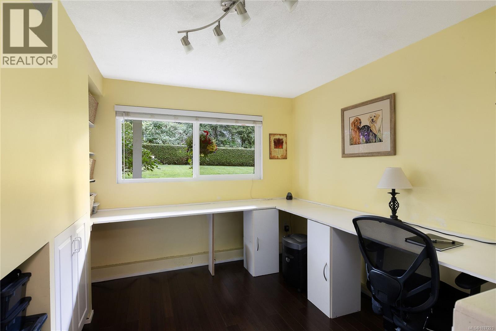 3405 Rolston Cres - 31