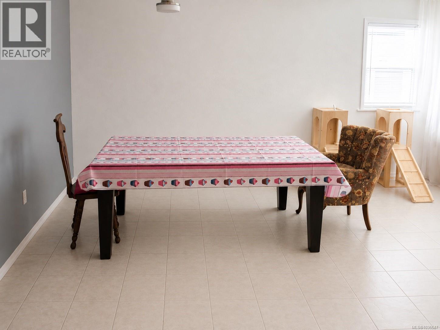 #301 350 Belmont Rd - Image 3