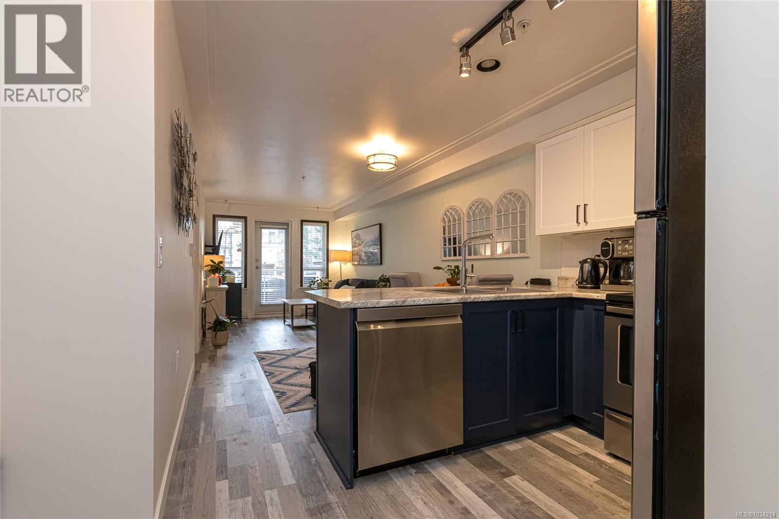 #115 663 Goldstream Ave - 4