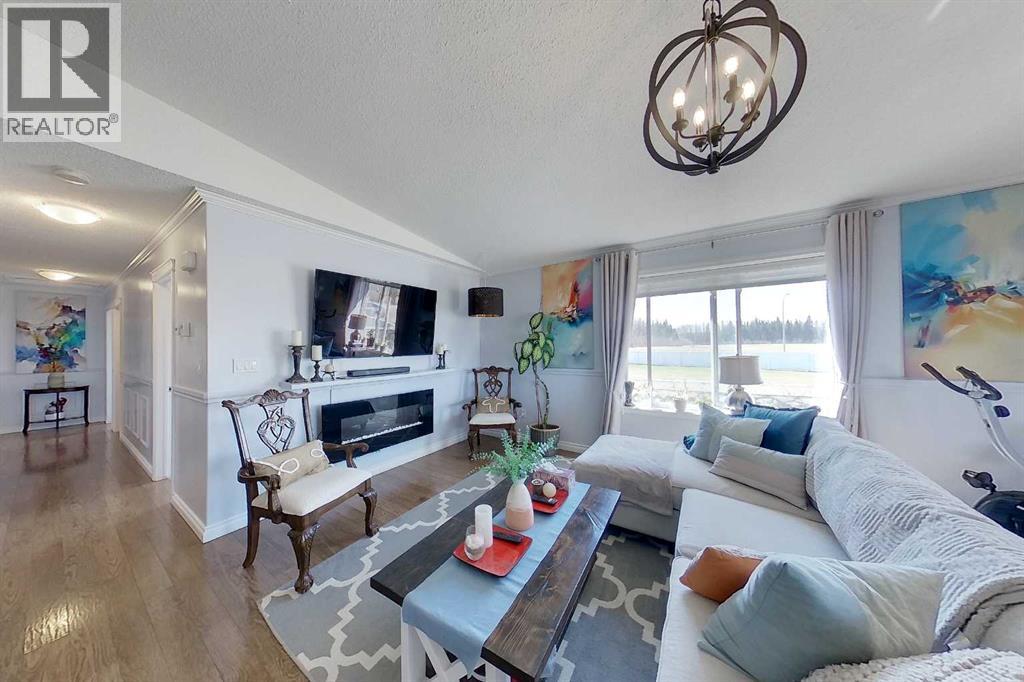509 12 Street SW — photo 11