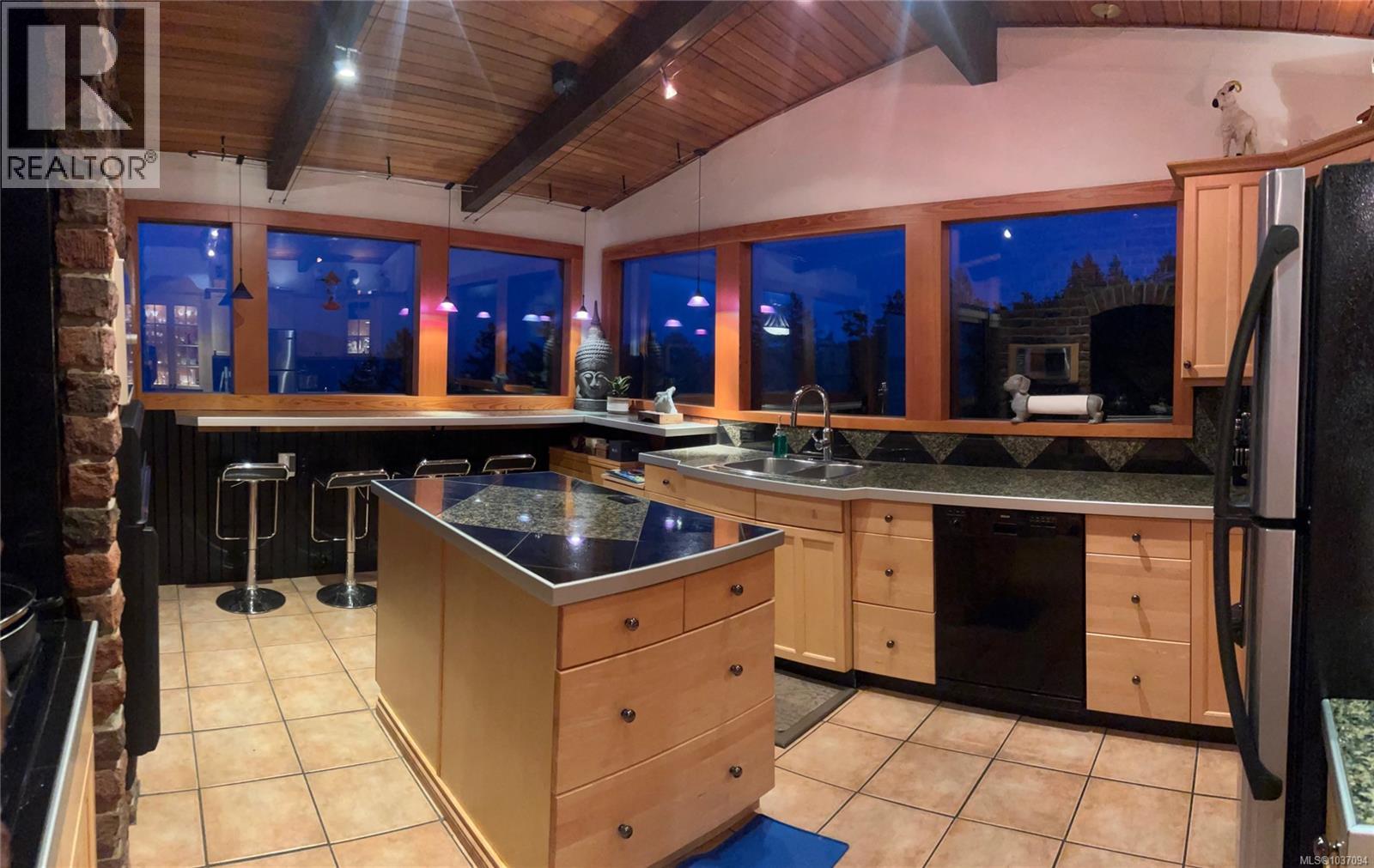 4814 Blue Jay Trail - 12
