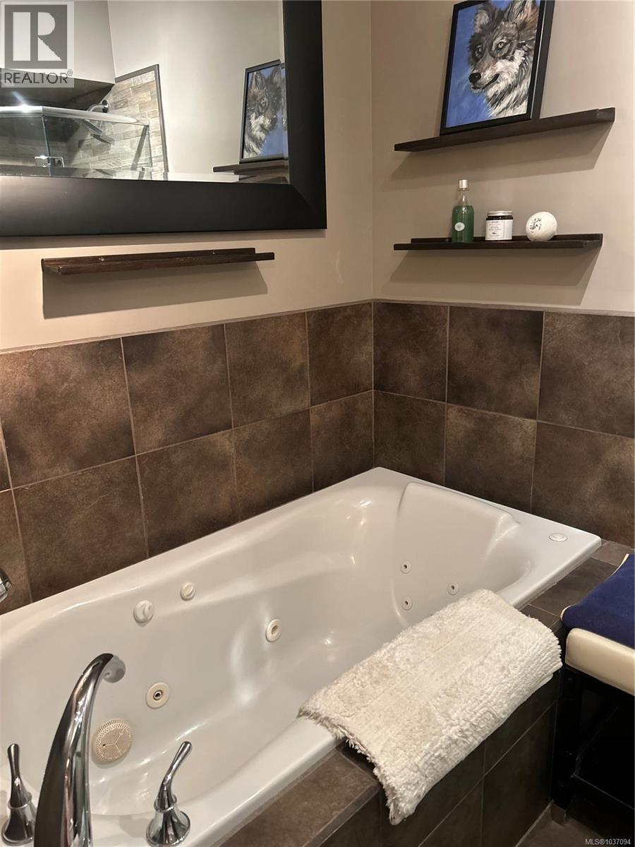4814 Blue Jay Trail - 37