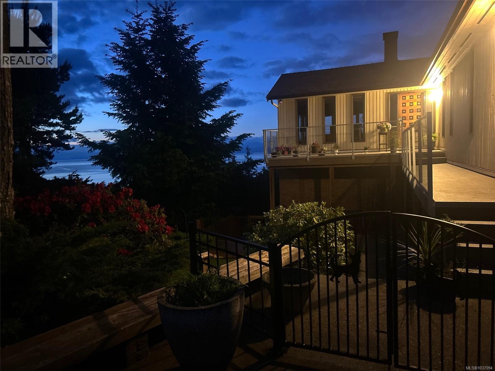 4814 Blue Jay Trail - 4