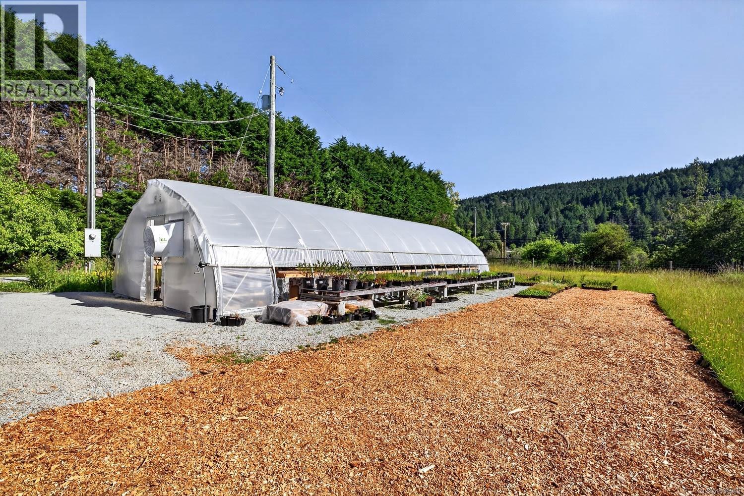 2454 Fulford-Ganges Rd - 56