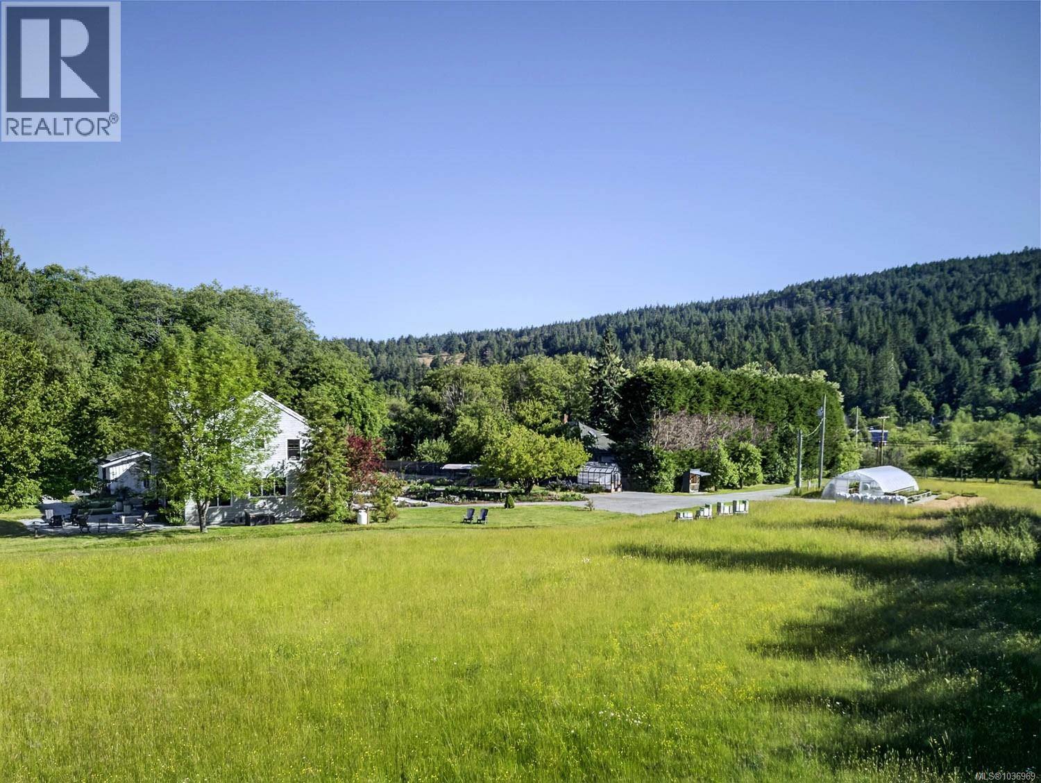 2454 Fulford-Ganges Rd - 40