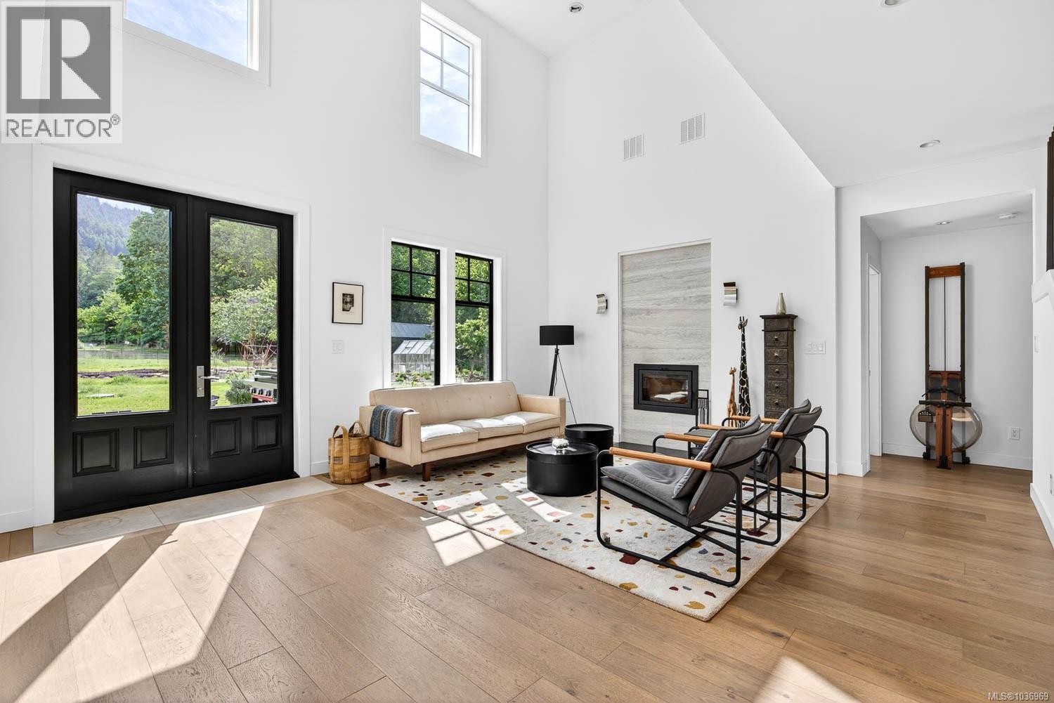 2454 Fulford-Ganges Rd - 8