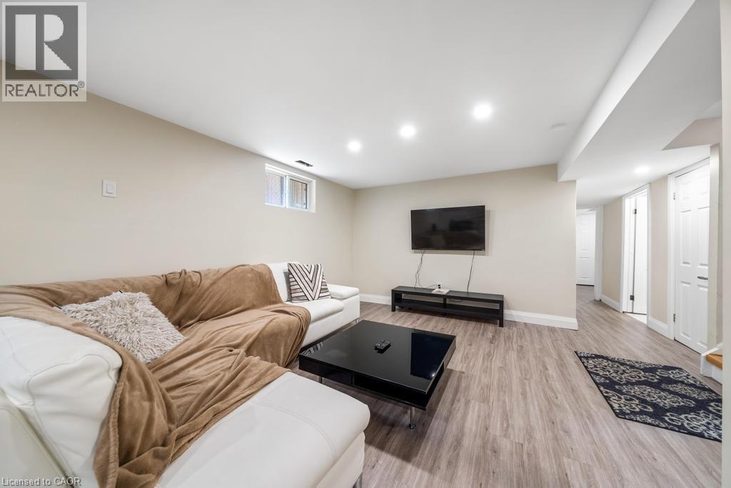 494 FERGUSON Avenue N, Hamilton, Ontario, L8L4Z5 — Photo 28