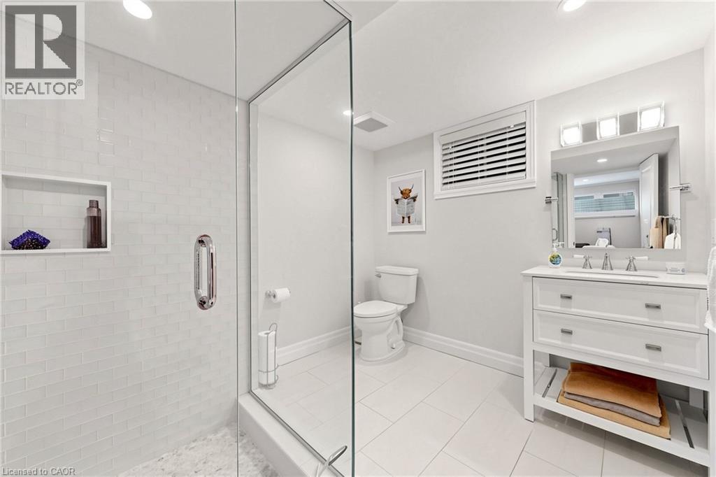 1365 ESTER Drive, Burlington, Ontario, L7L1L4 — Photo 28