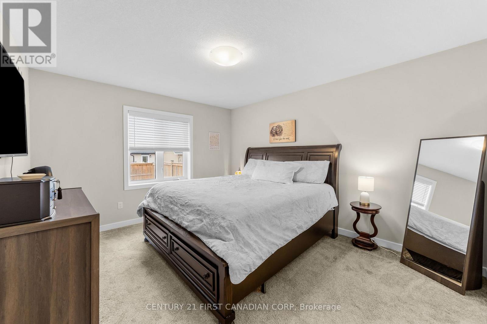 41 AMBROSIA PATH - 14