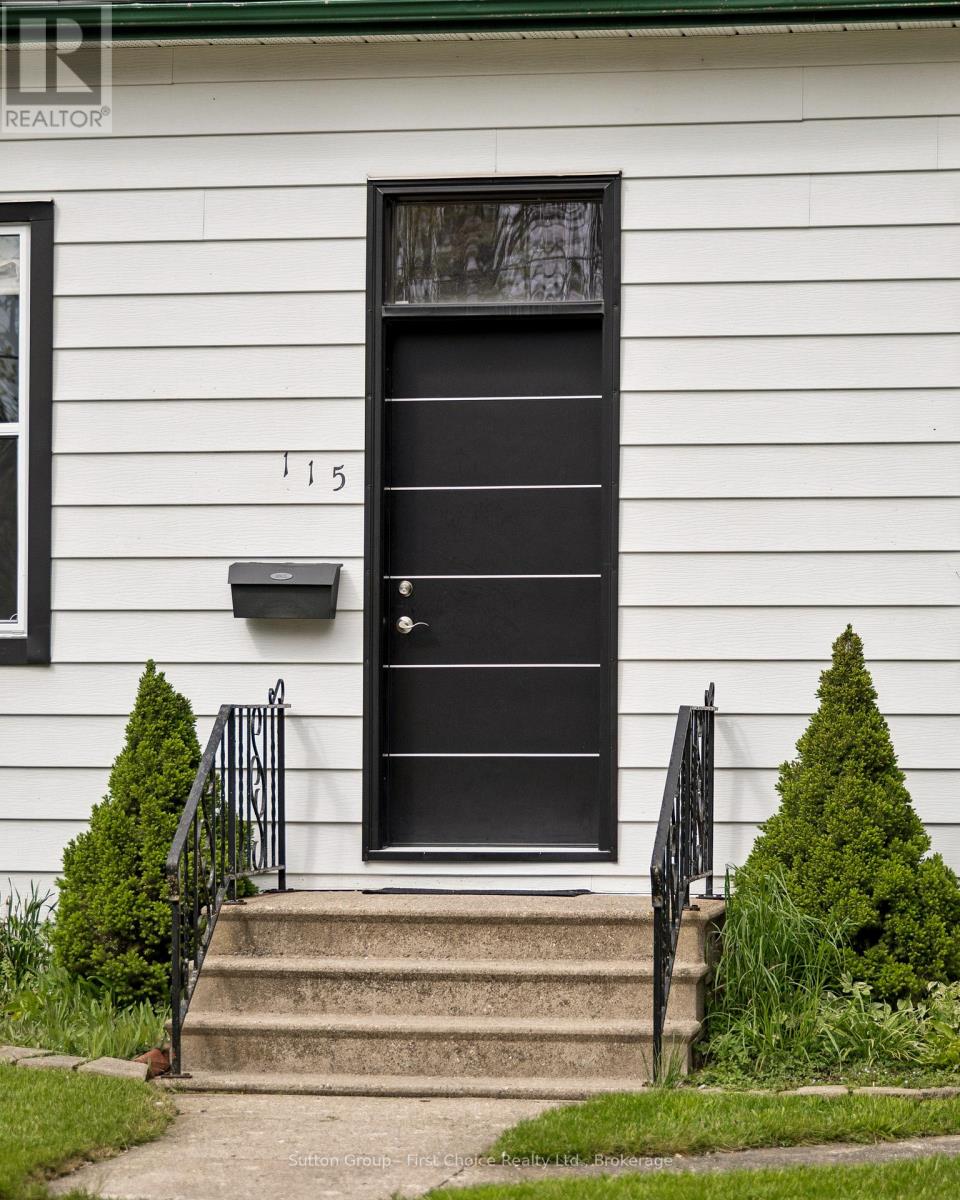 115 LEGION STREET - 6