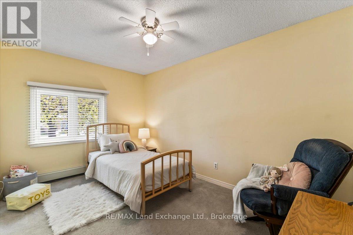 542 GREEN STREET - 11