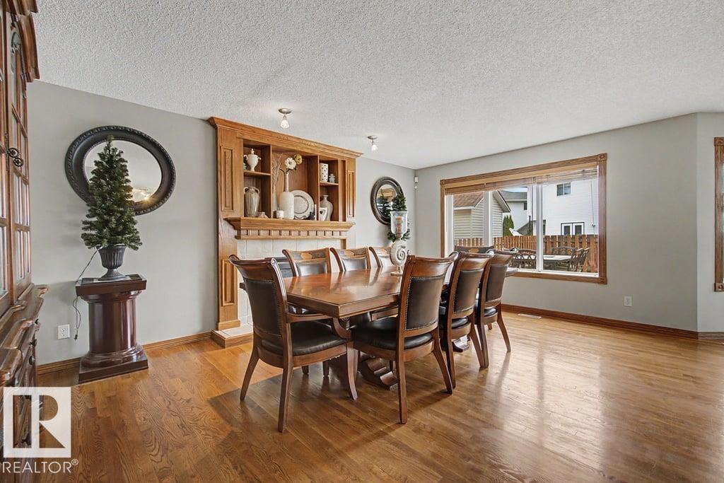 16516 87 ST NW - 21