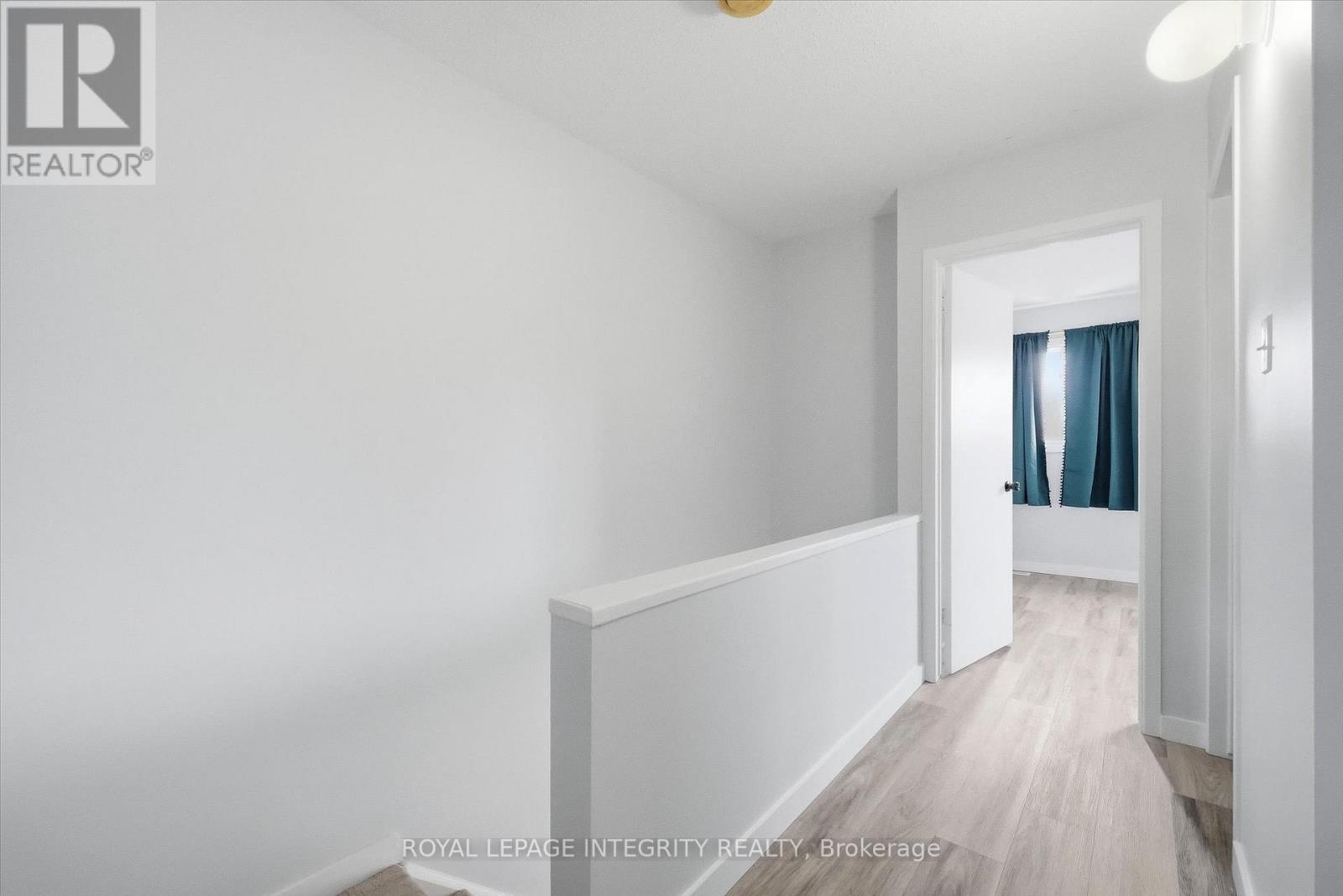 228 MILLROAD WAY - 19
