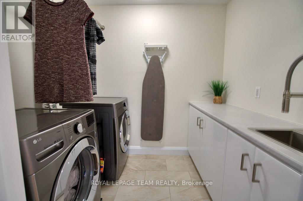 49 AYLEN AVENUE - 27