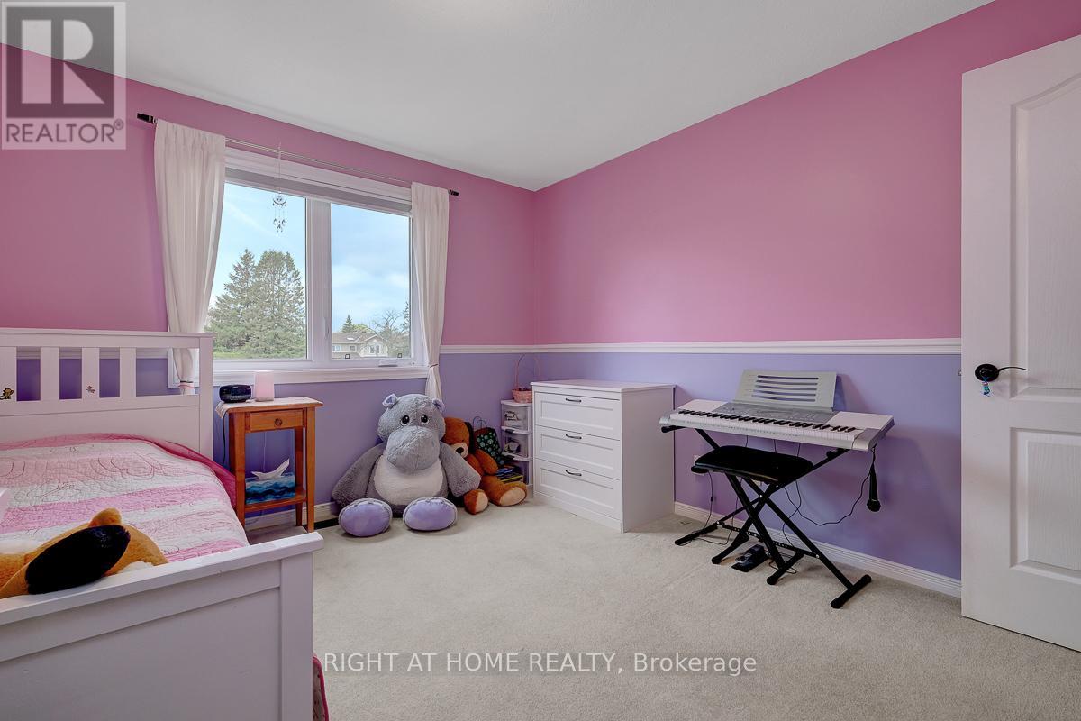 1899 ROSEWIND COURT - 27