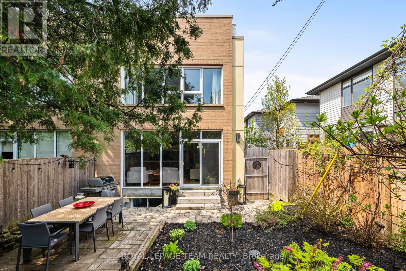 649 CHURCHILL AVENUE N - 49
