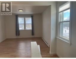 Upper - 832 King Street, Port Colborne, ON L3K4J5 Photo 9