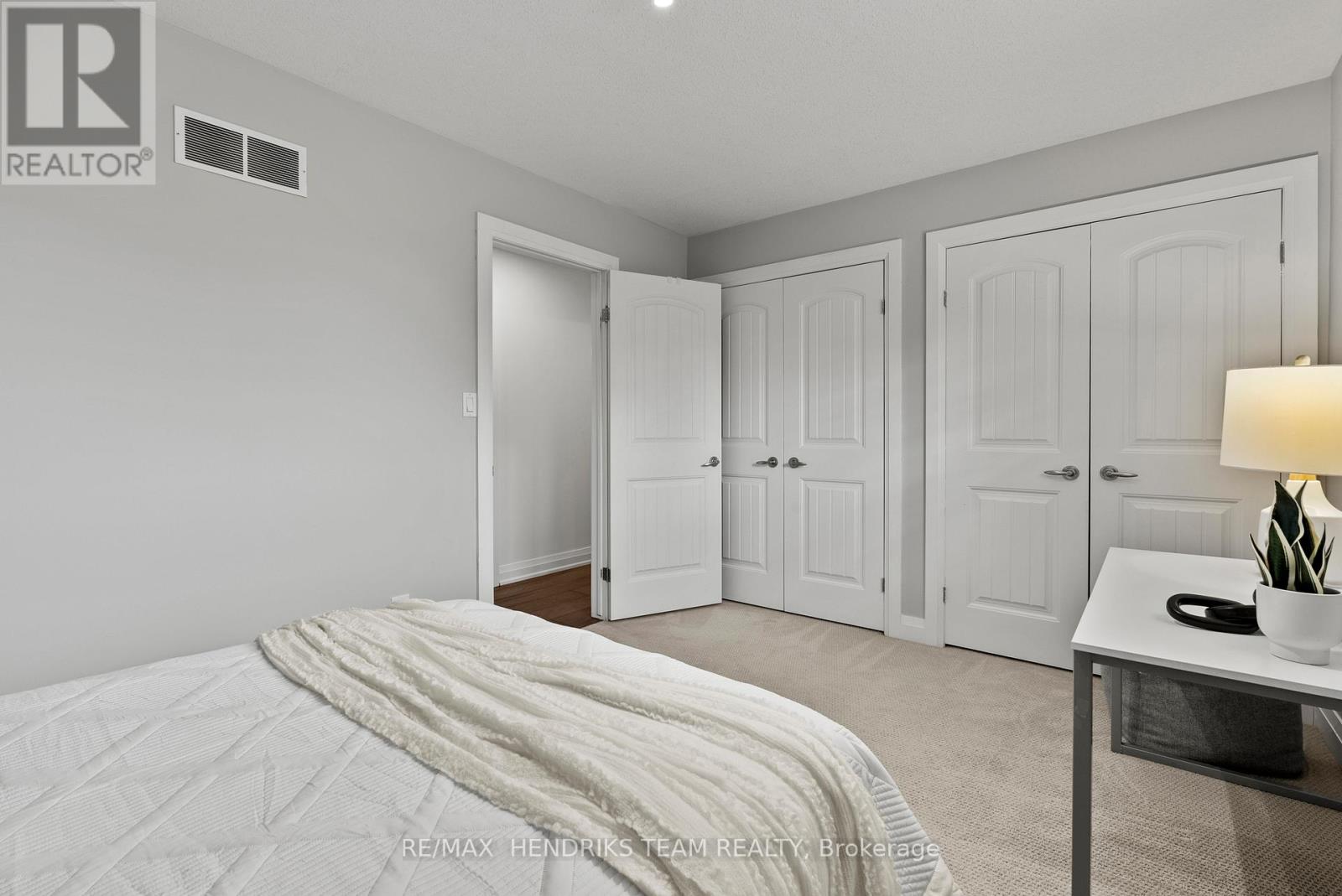 13 MCLEAN COURT - 30