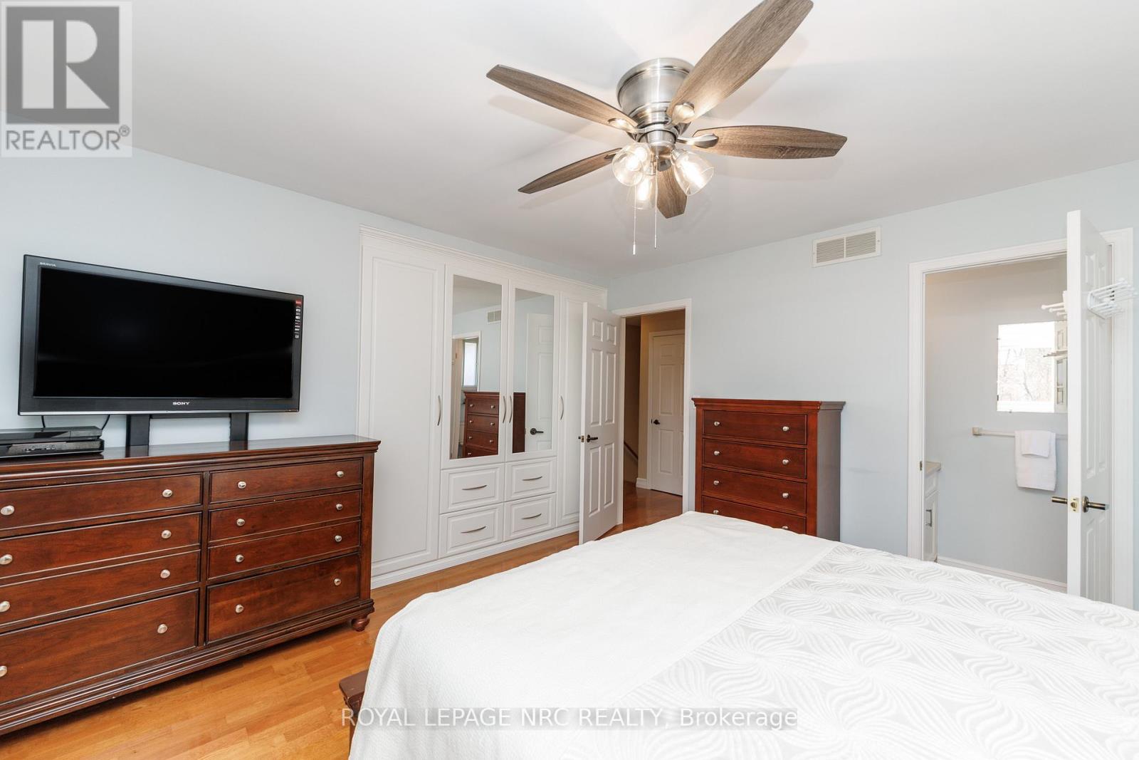 60 MILLBRIDGE CRESCENT - 14
