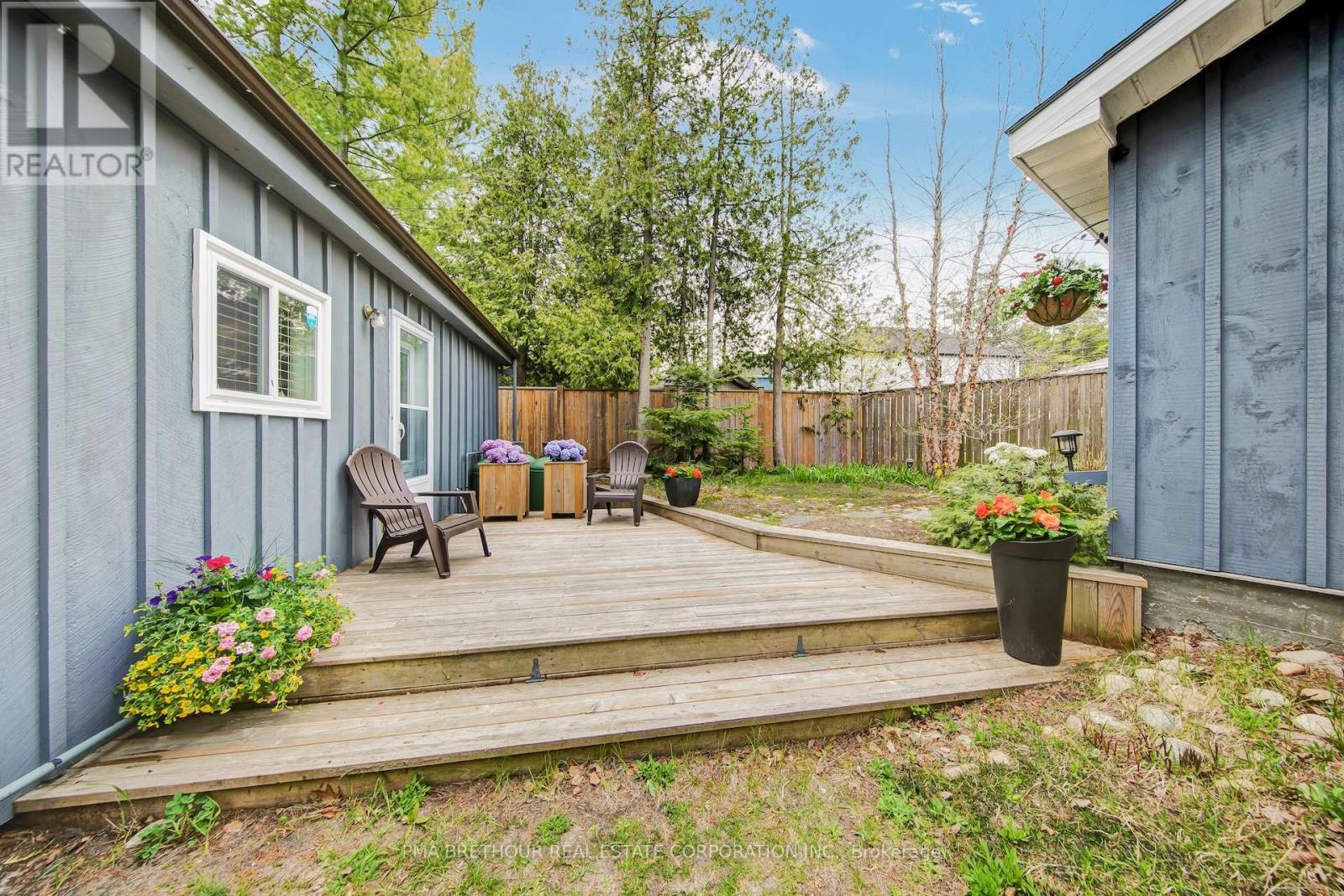 282 COASTLINE DRIVE - 32