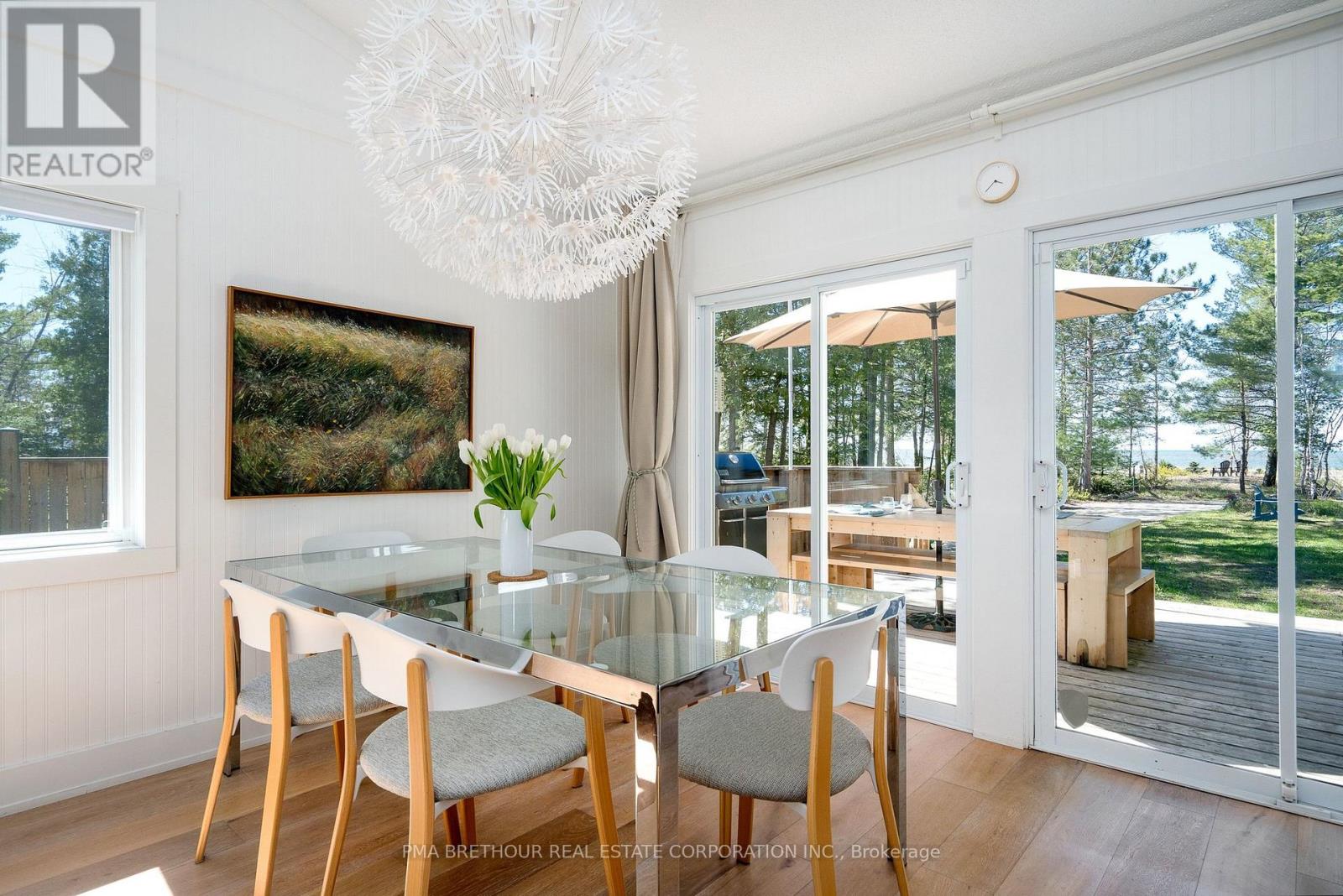 282 COASTLINE DRIVE - 4