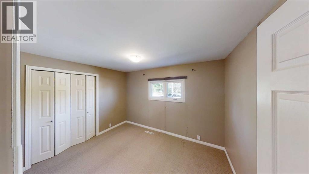 9319 103 Avenue - 5