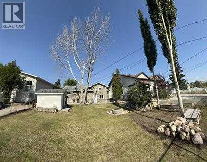 9319 103 Avenue - 14