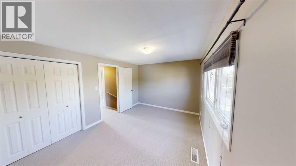 9319 103 Avenue - 8