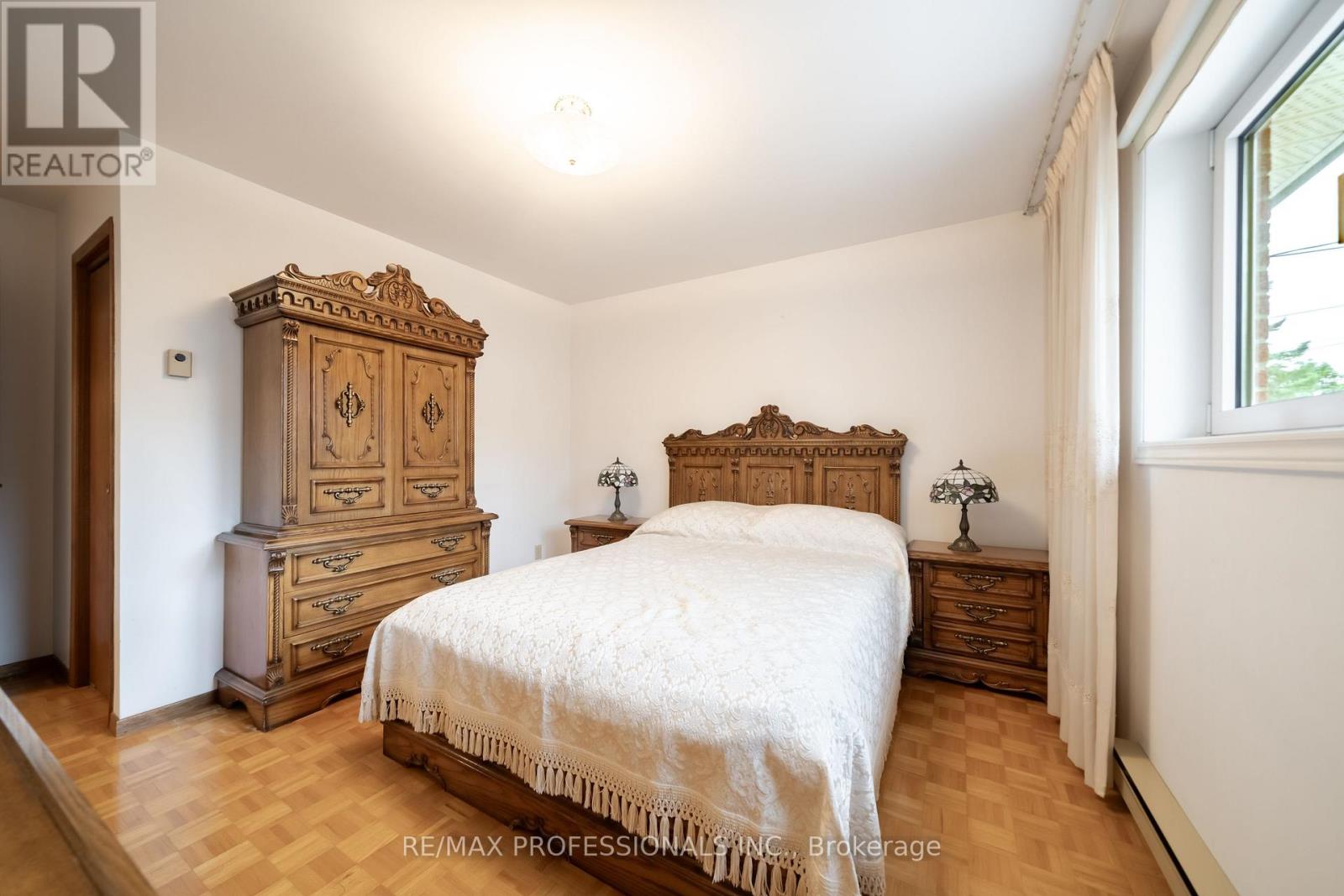 1164 KIPLING AVENUE - 9