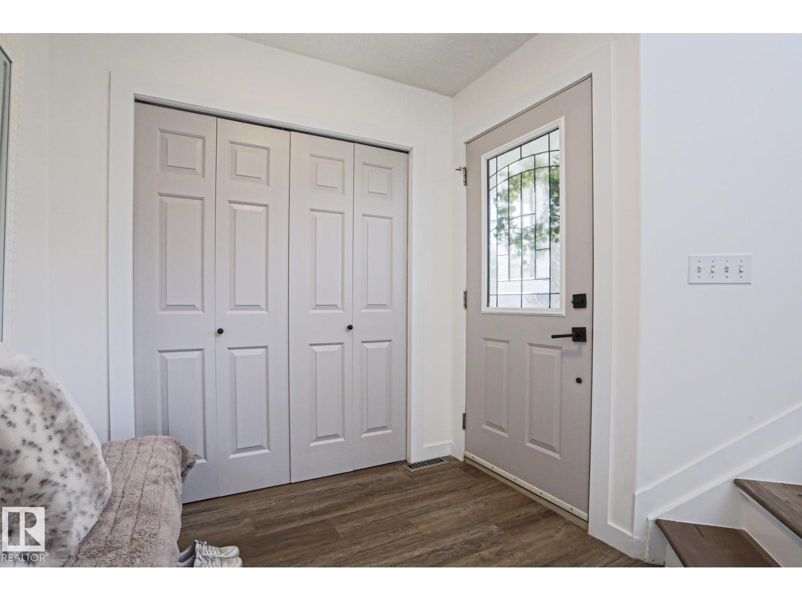 284 LILAC TR - Image 2