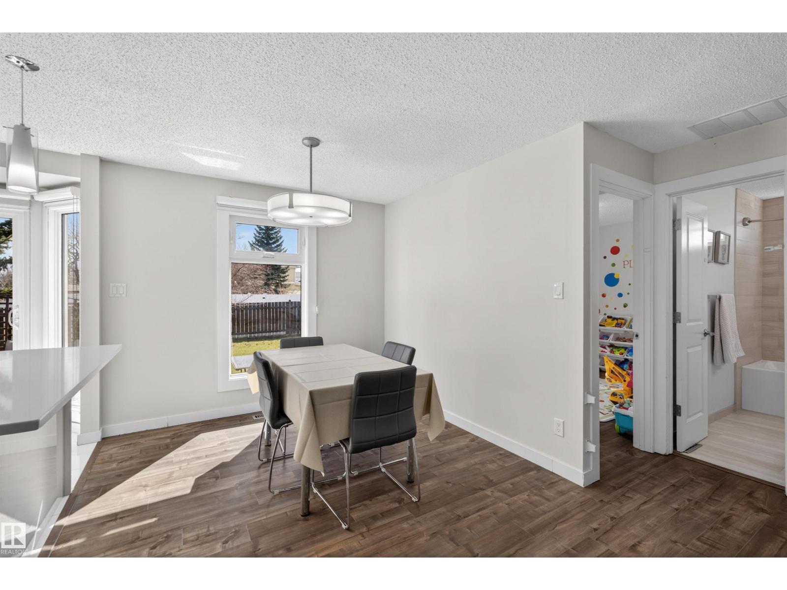 15251 88A ST NW - 13