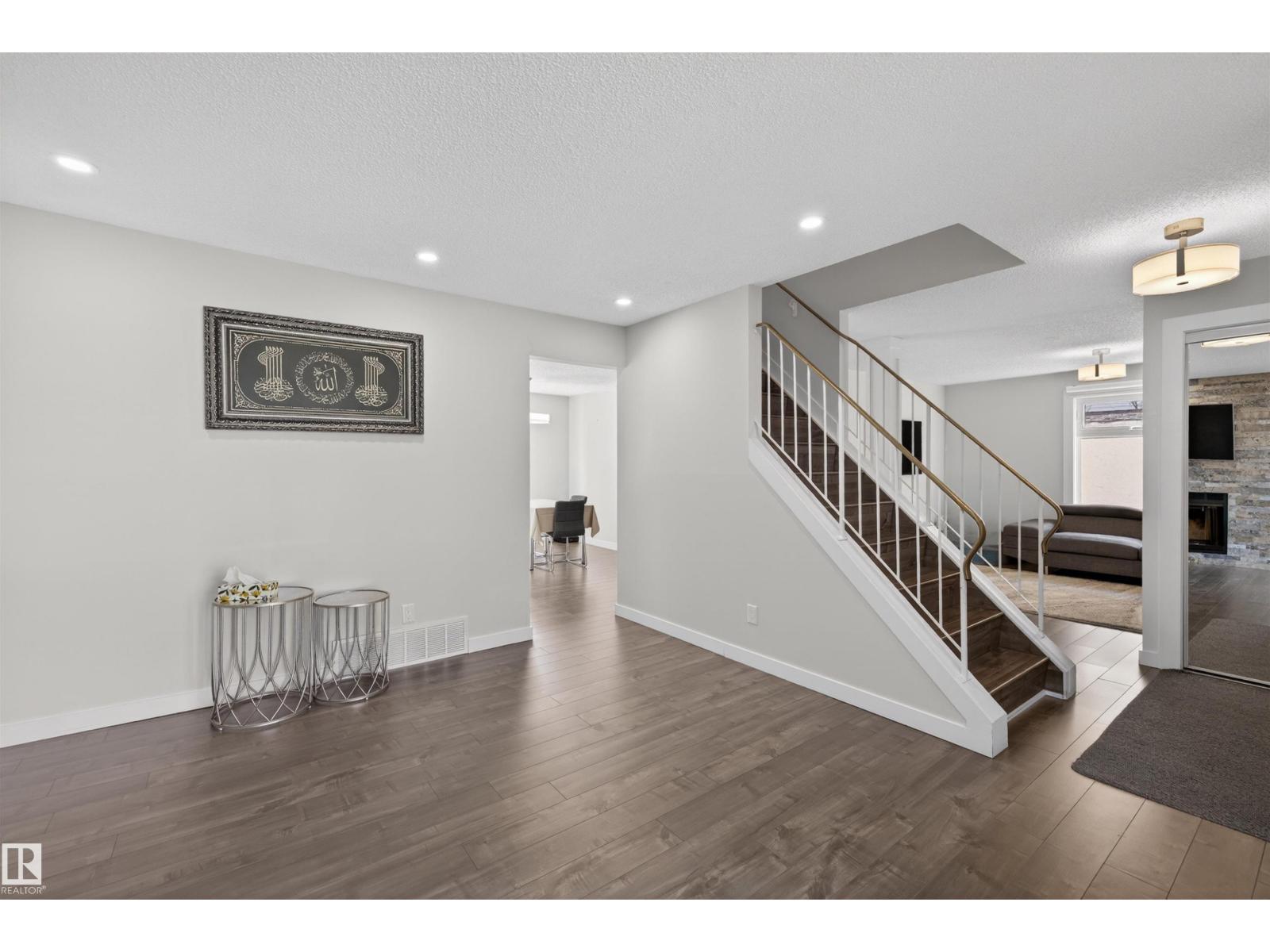 15251 88A ST NW - 7